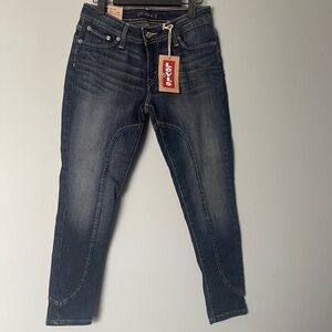 Levi's junior’s 535 legging crop length jegging